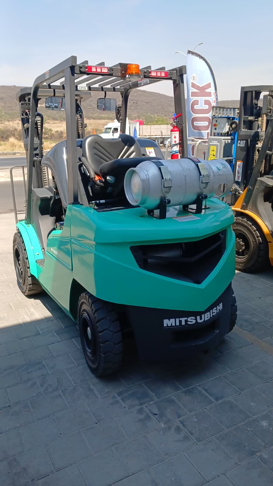 Mitsubishi Mitsubishi 2026 2.5 ton